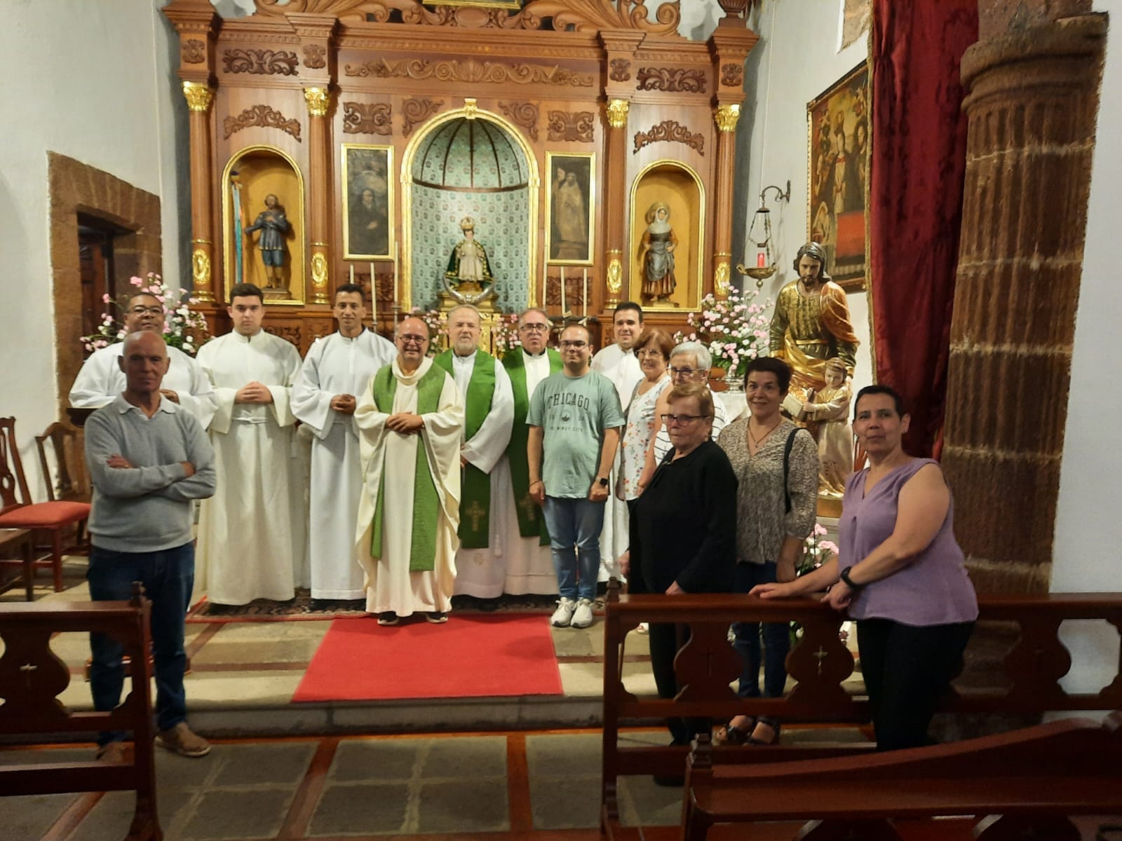 Junto a la comunidad de la Parroquia Ntra. Sra. de Las Mercedes