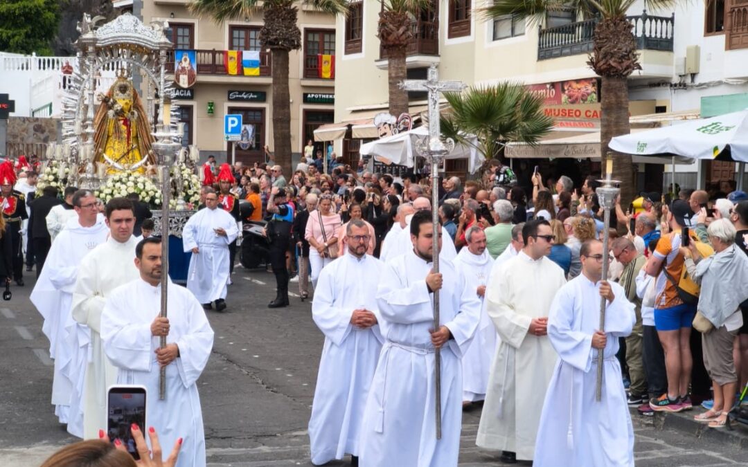 Celebramos junto a nuestro obispo la fiesta de la Patrona de Canarias